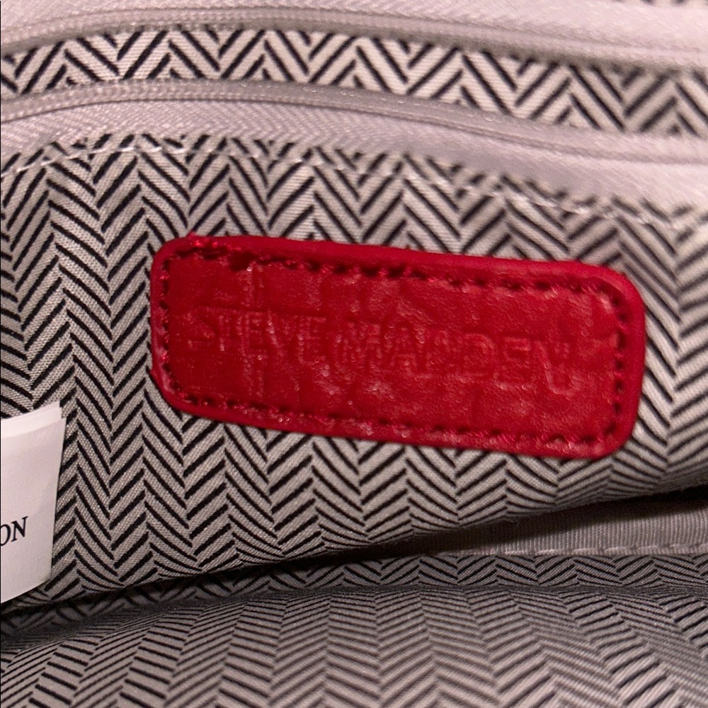 Steve Madden Vibrant Red Textured Crossbody Bag - Picture 3 of 5
